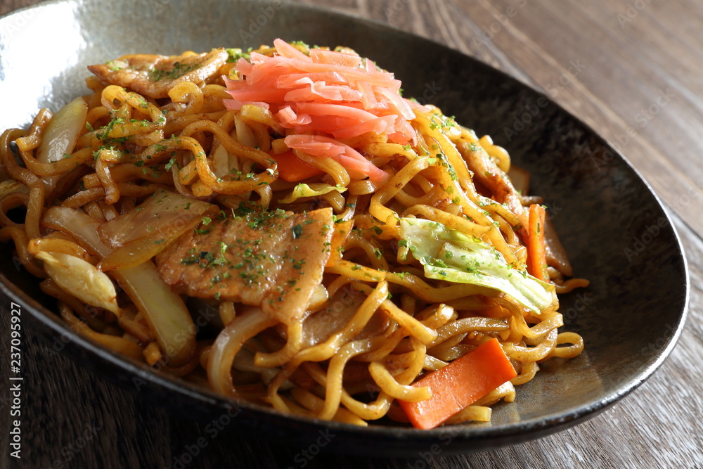 ソース焼きそば ソース焼きそば
