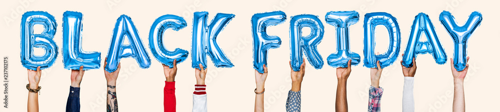 © Rawpixel.com - Blue alphabet balloons forming the word black friday