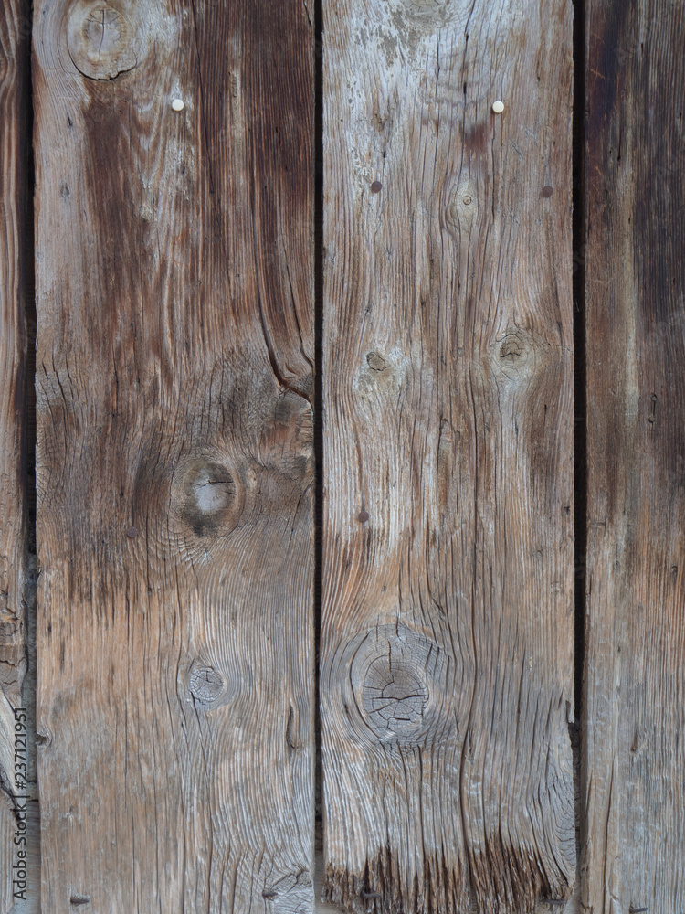 Obraz premium Vertical old wooden boards