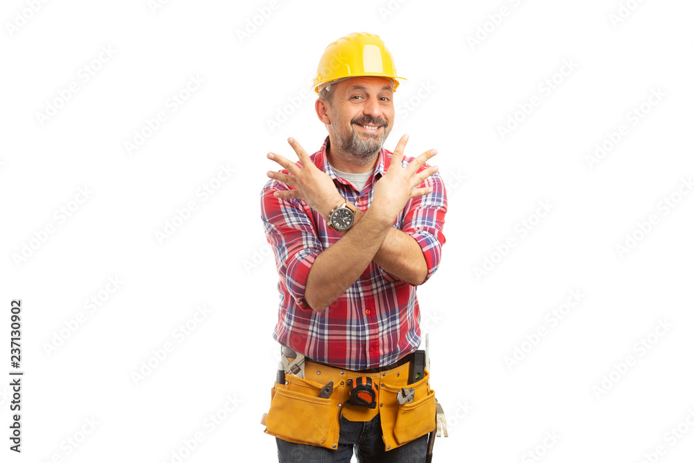 Builder with eight fingers up and crossed arms.