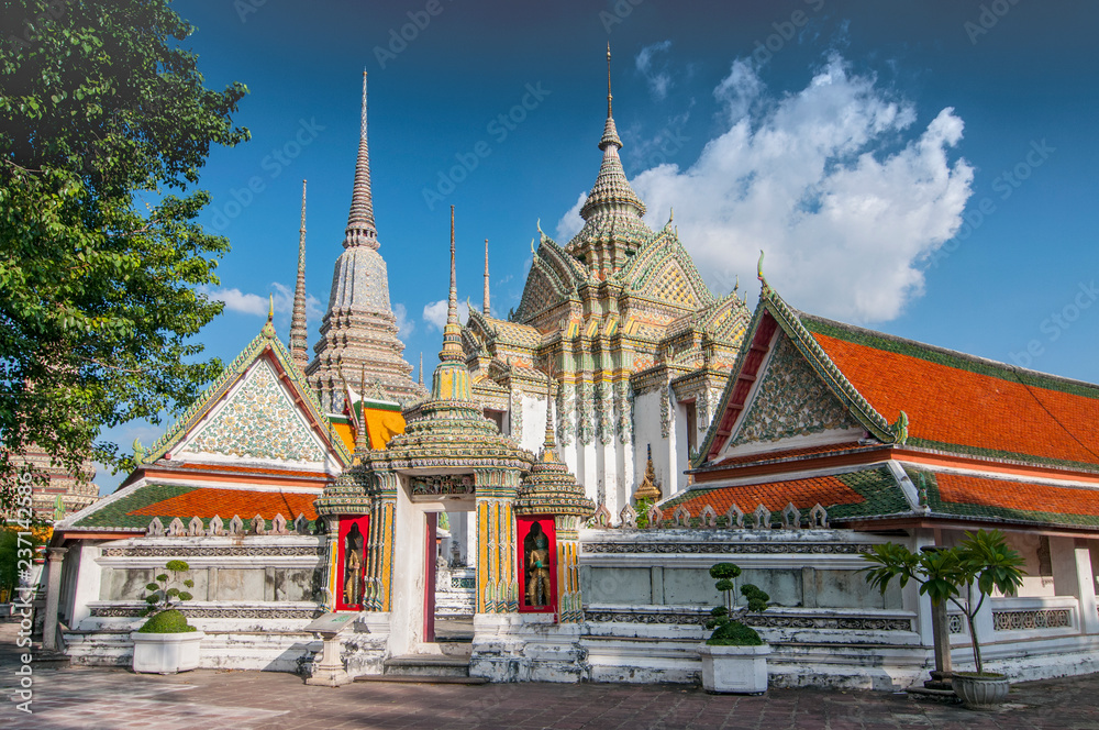 Naklejka premium Entance to Wat Pho or Wat Phra Nakhon temple in Bangkok. Thailand.