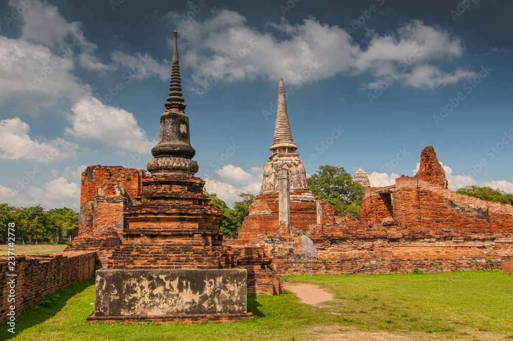 Ruins of Wat Phra Mahathat, Ayutthaya, Thailand, Asia.