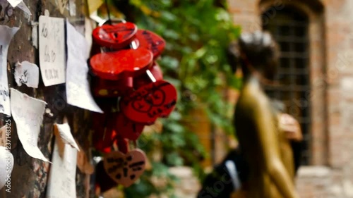 statue of Juliet in Verona, symbol of love and romance, ideal to represent the concept of love