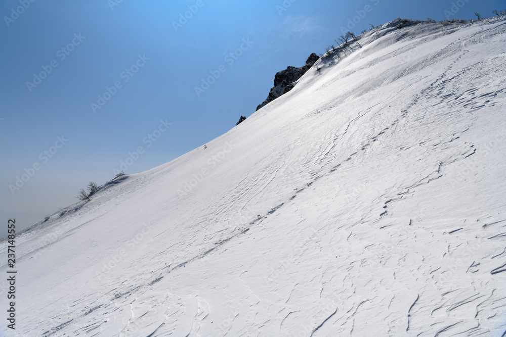 雪面のトレース 雪面のトレース