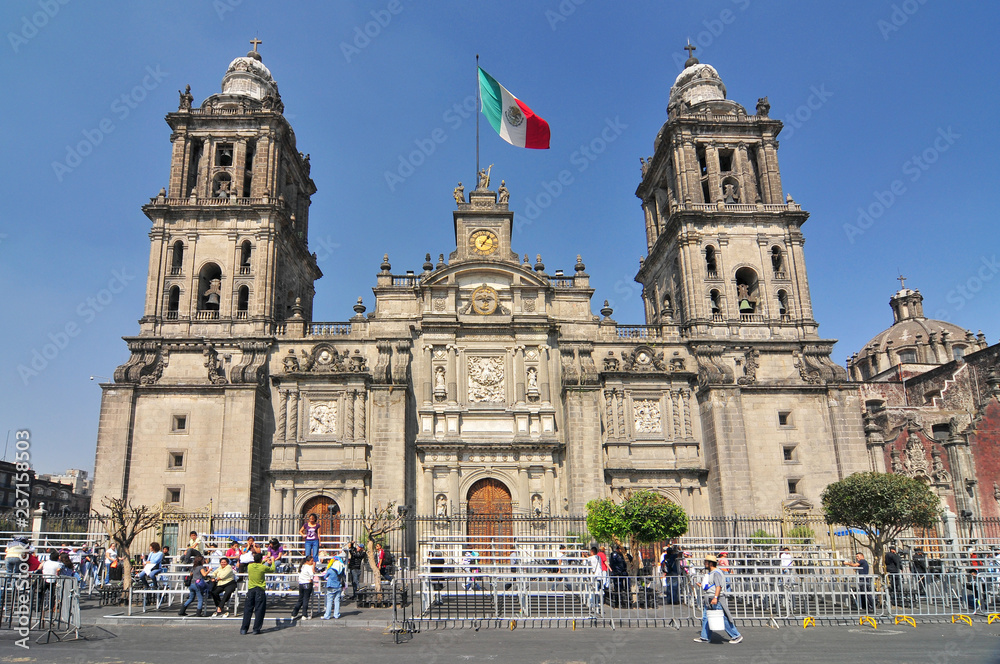 Metropolitan Cathedral of the Assumption of Mary, the largest church in Latin America, Zocalo, Plaza de la Constitucion, Mexico City, Mexico.