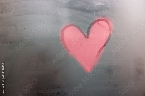 The drawing on the sweaty glass - heart