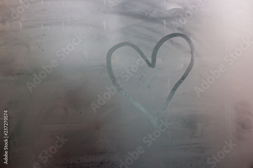 The drawing on the sweaty glass - heart