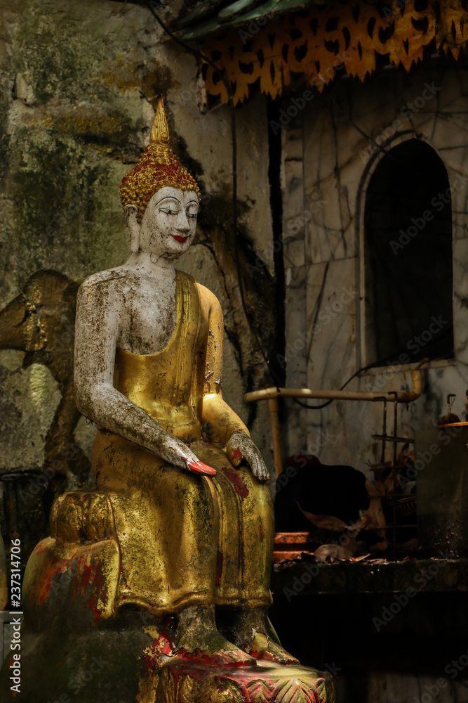 Obraz premium Buddha image at Wat Phra That Doi Suthep, Chiang Mai, Thailand