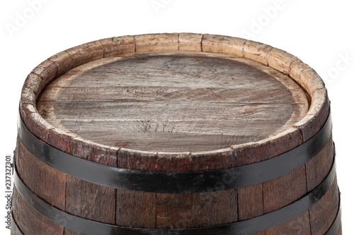 Fotografia Wooden barrel with iron rings. Isolated on white background.