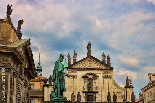 Prag, Kreuzherrenkirche und Nikolauskirche