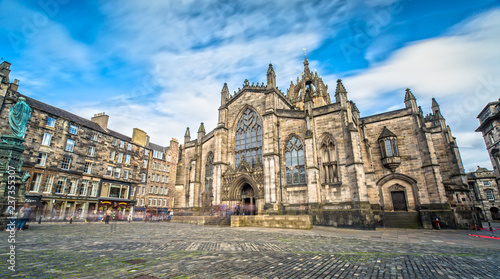 St. Giles Cathedral in Edinburgh photo
