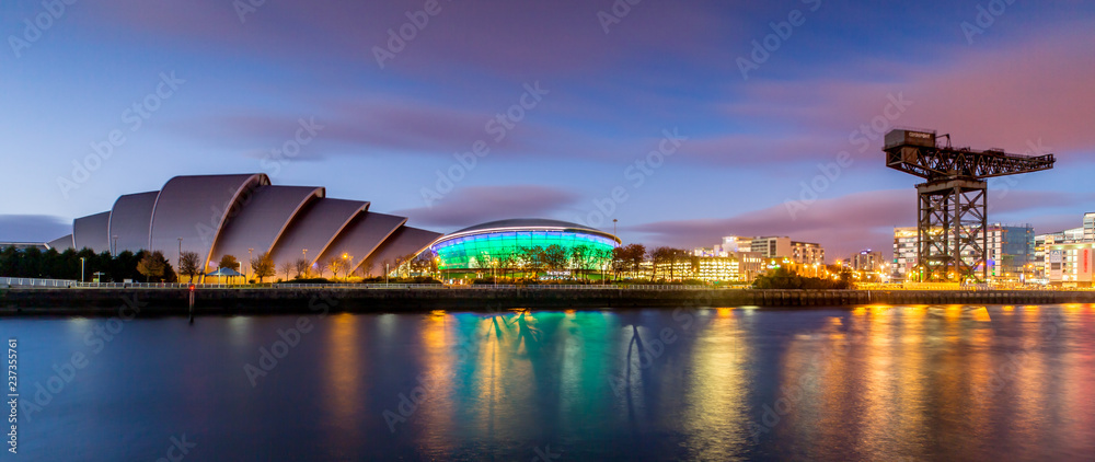 The Armadillo and the SSE Hydro in Panoramic View - obrazy, fototapety, plakaty 