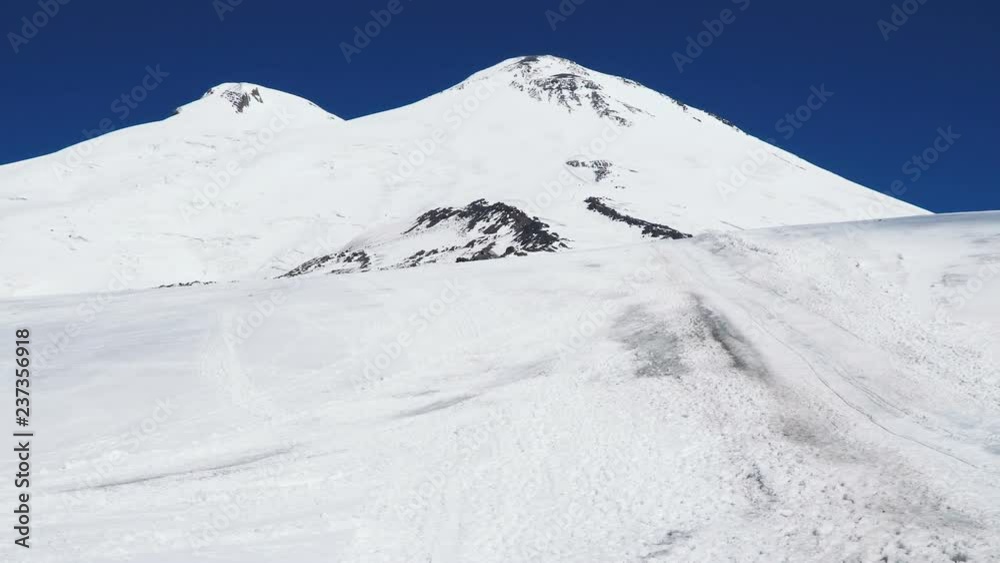 beautifull landscape view of the mount Elbrus - the highest mountain in Europe. Caucasus mountains at autumn season time. beautifull landscape view of the mount Elbrus - the highest mountain in Europe. Caucasus mountains at autumn season time.