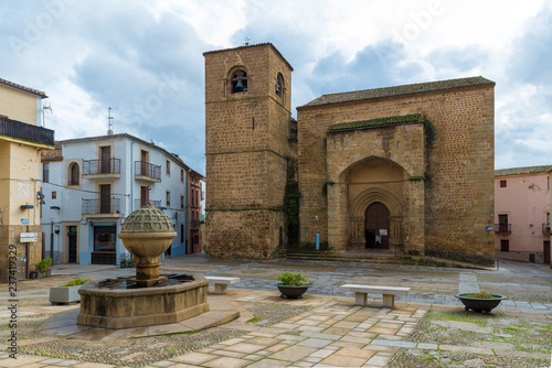 PLASENCIA, CACERES, SPAIN - NOVEMBER 25, 2018: fountain in front of the church of San Nicolás