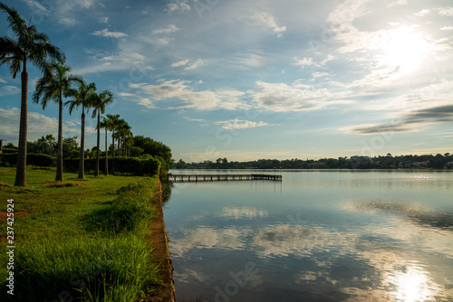 Waterfront Lake Paranoa in Brasilia, Brazil © joseduardo