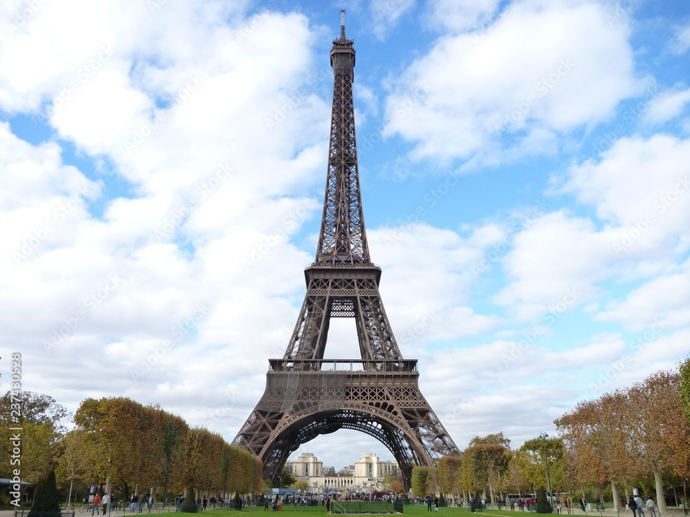 Naklejka premium La Tour Eiffel, Paris, France (26)