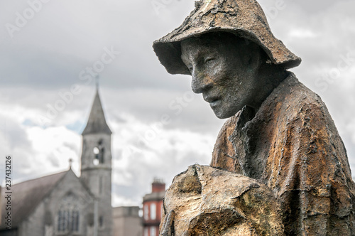 фотографія The Famine statues