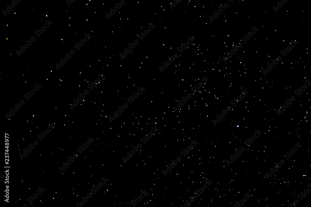 Obraz premium Nocne, gwiaździste niebo.