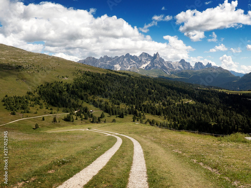 Vigo di Fassa, Panorami sulle Dolomiti