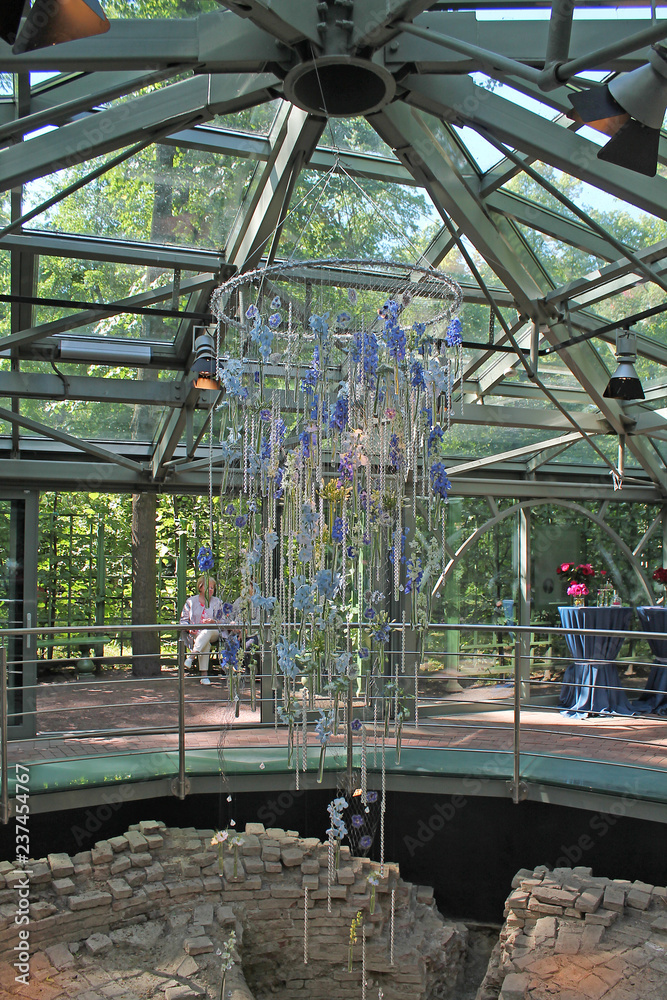 glass construction glass construction