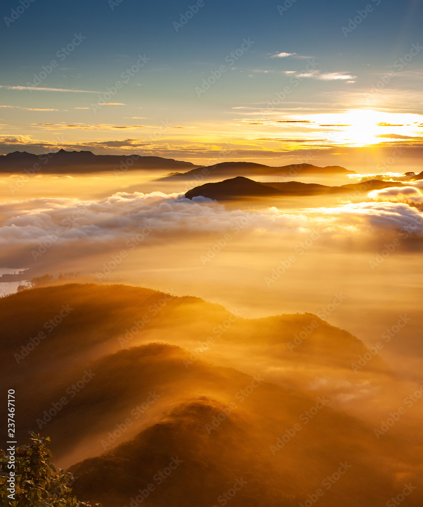 amazing sunrise seen from Sri Pada or Adam's Peak, Sri Lanka amazing sunrise seen from Sri Pada or Adam's Peak, Sri Lanka