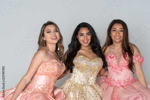 Teen Girls In Quinceanera D...