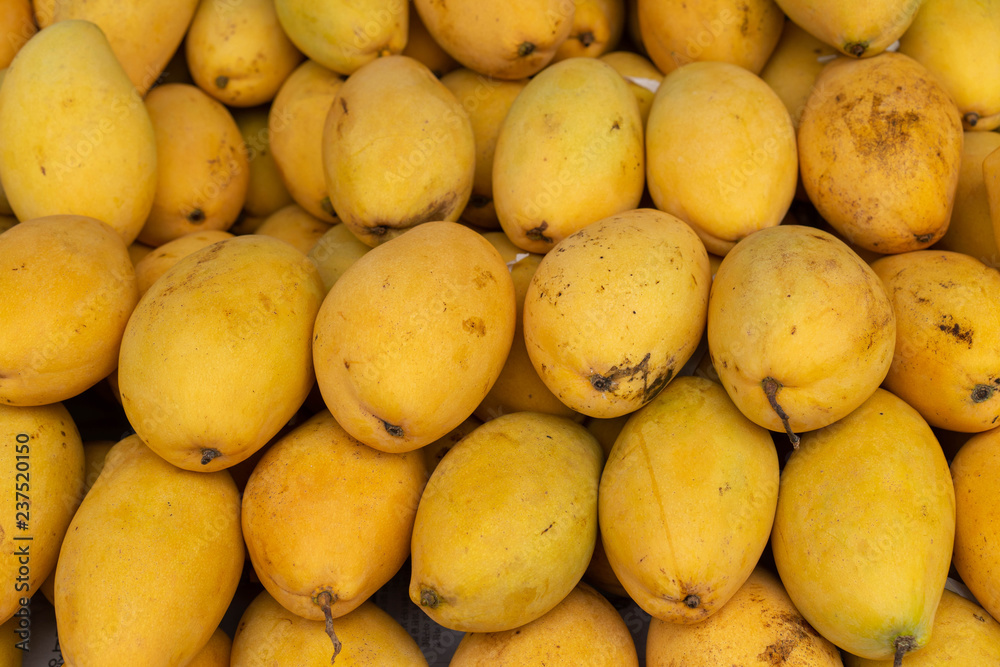 mango  In the market