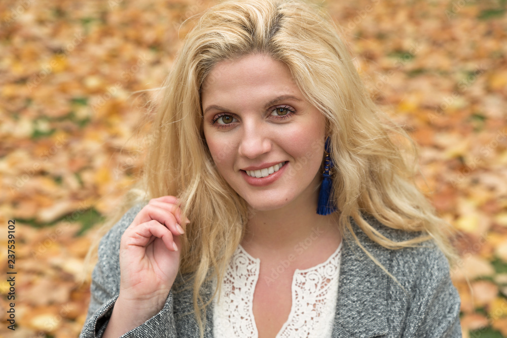Naklejka premium Fashion portrait of young beautiful woman.