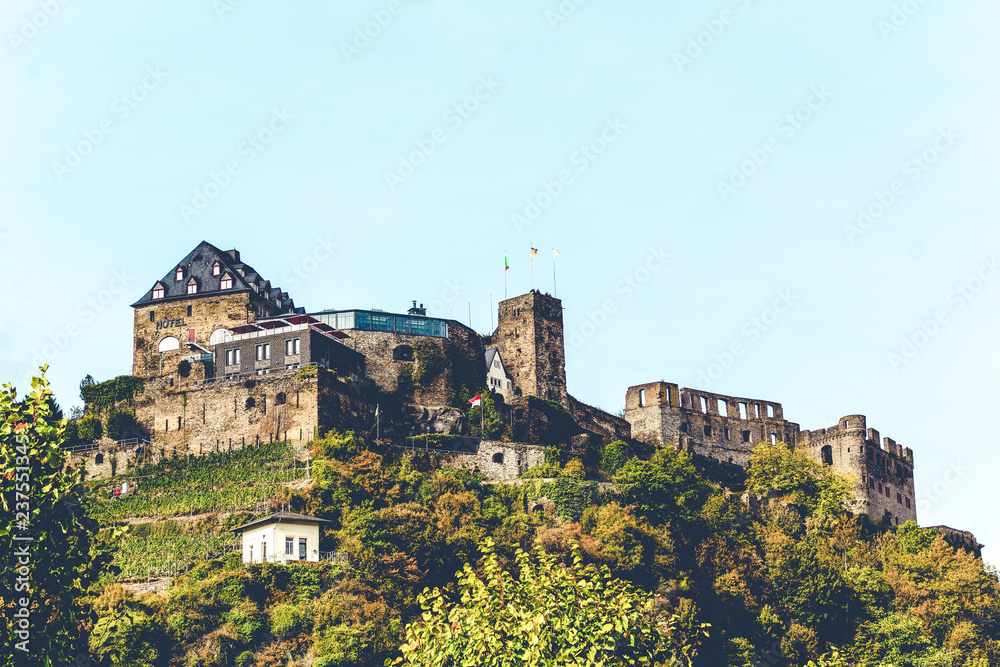 Burg Rheinfels am Rhein Retro Effekt