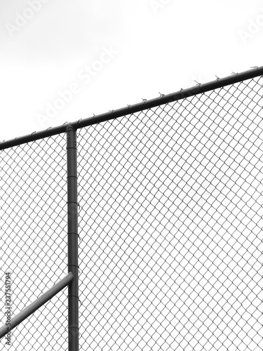 teel wire mesh that is used to produce a mesh manner. Take advantage of the security, the better. For example, used to make fence