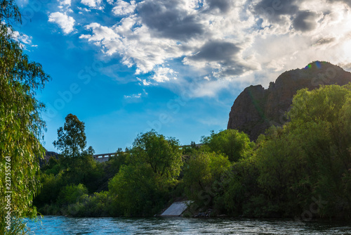 VISTA DE REPRESA