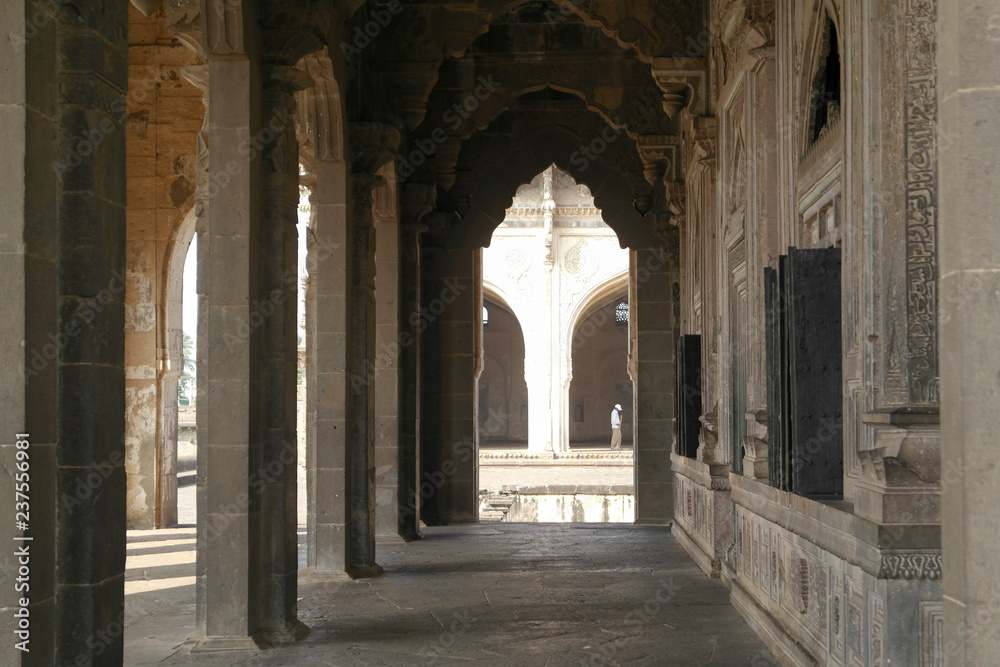 рхитектурные элементы декора усыпальницы и мечети 