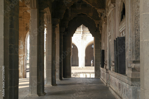 рхитектурные элементы декора усыпальницы и мечети "Ибрагим Рауза" в Биджапуре в Индии