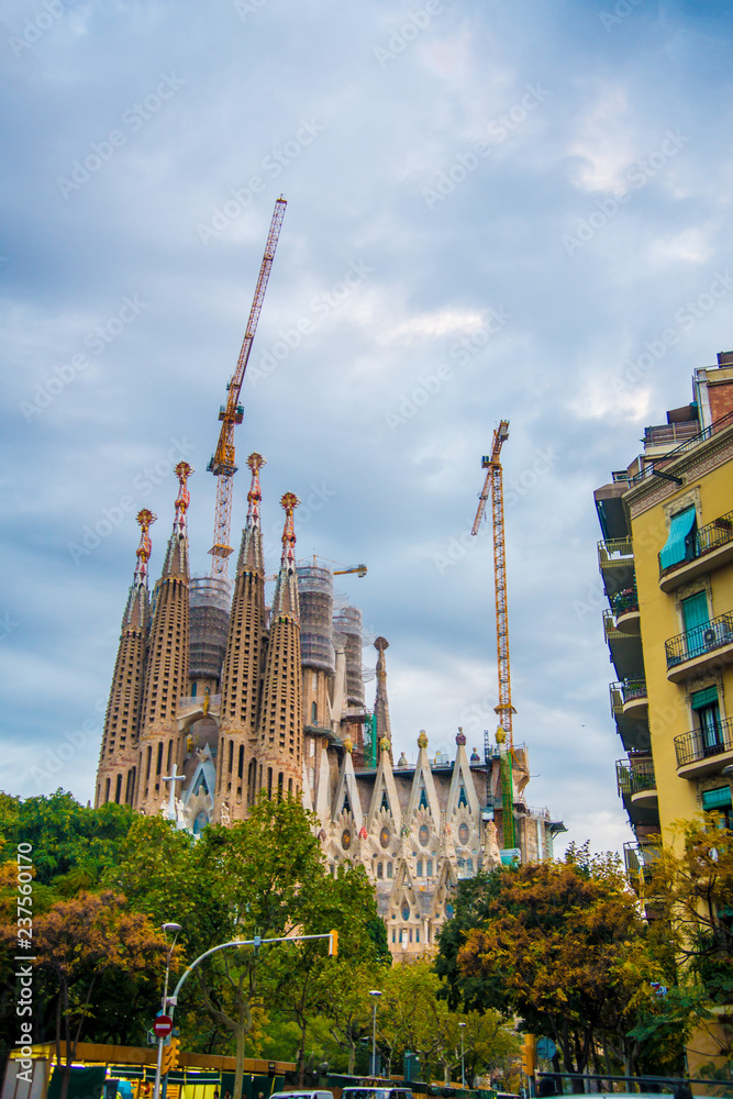 Obraz premium La Sagrada Familia in Barcelona, Spain. It is on the part of UNESCO World Heritage site by an artist Antoni Gaudi.