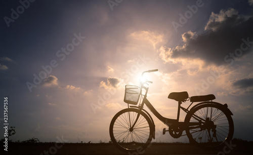 Silhouette of a bicycle