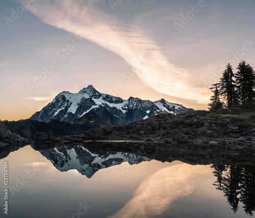 Hiking Mt Baker - Snoqualmie National Forest