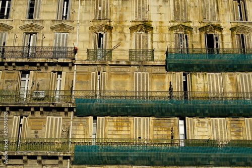 Façade d'immeuble muré Marseille; France