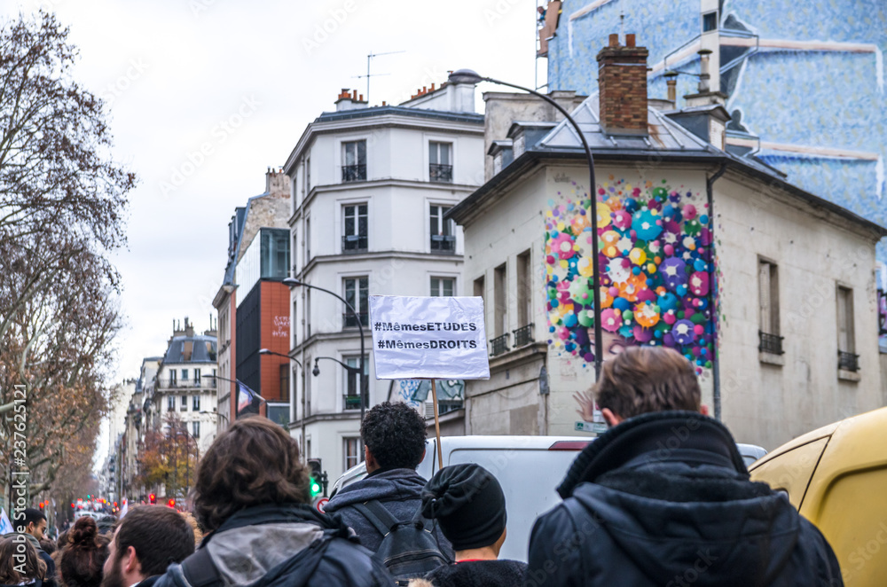 Student march in France against the increase of the price of inscription to the University for the non-European students, realized in the front of Campus France and that went towards the bastilla, fin