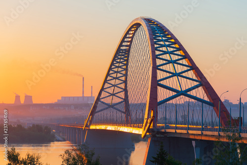 Bugrinsky Bridge over the River Ob, Novosibirsk, Russia, sunrise \ sunset, evening view © Максим Слесарчук