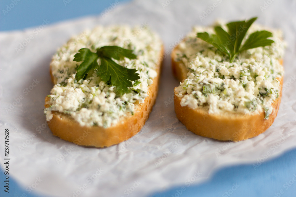 sandwiches with cottage cheese and herbs, healthy and low-calorie snack between main meals