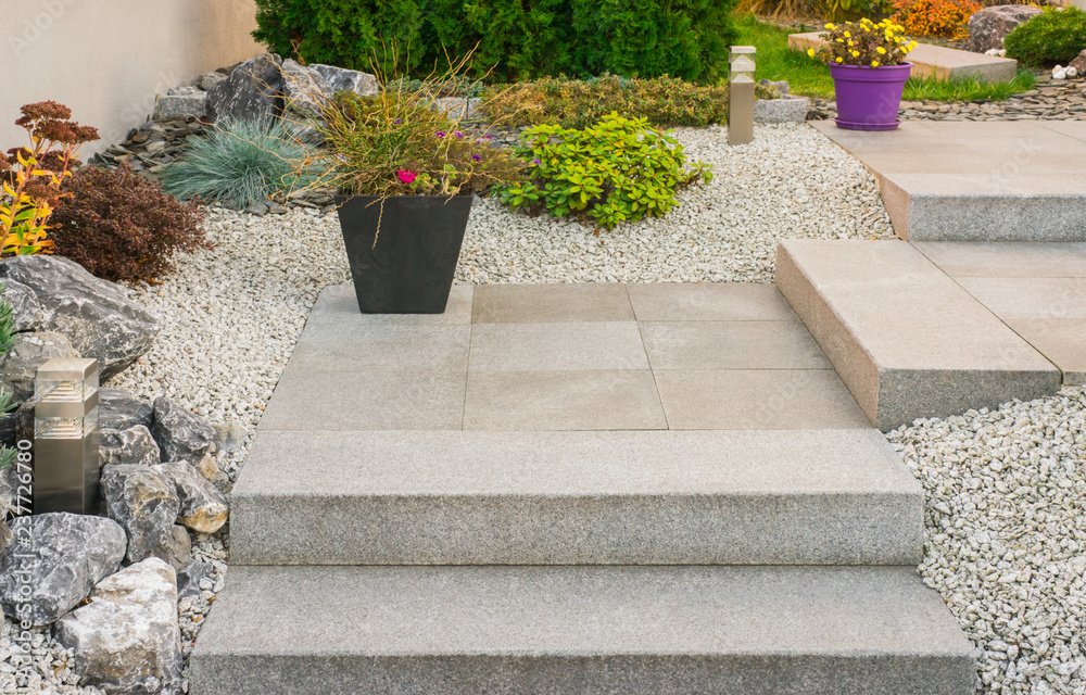Steingarten Außentreppe aus Granit Front Garden Stone