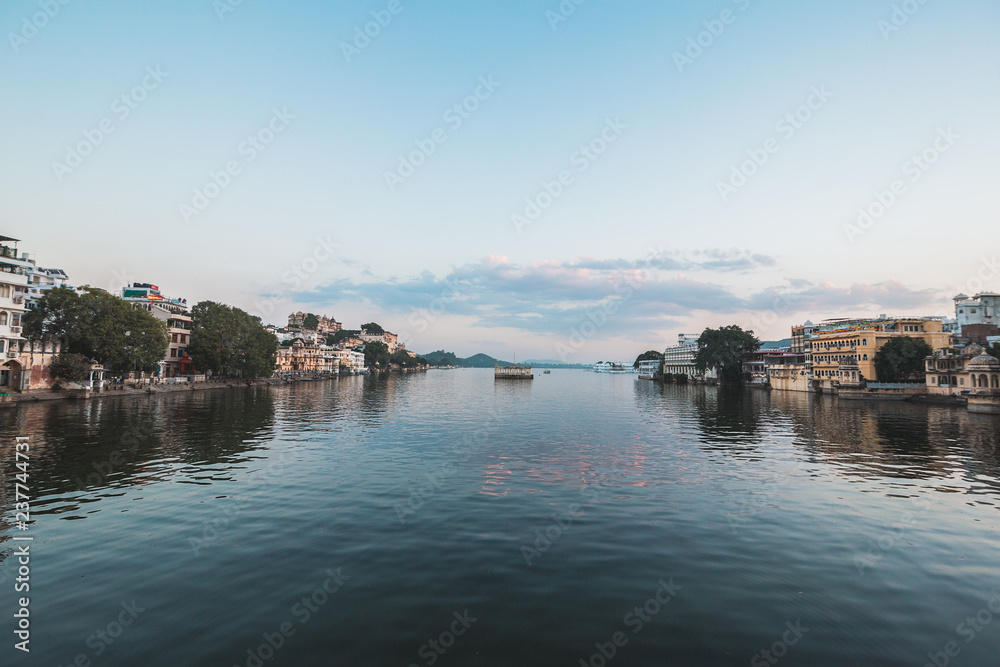 Lake Pichola diving the city of Udaipur Lake Pichola diving the city of Udaipur