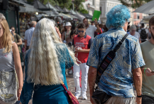 Stile di vita: capelli bianchi, capelli azzurri © Teodoro