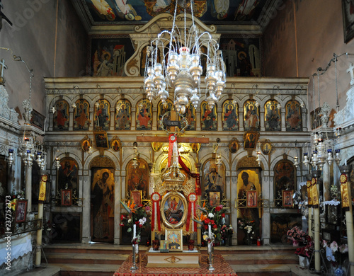 L'église du monastère de Paleokastritsa à Corfou