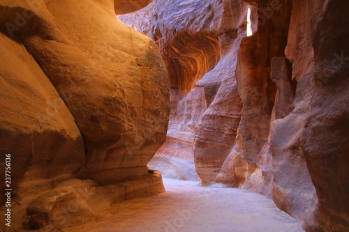  petra, ancient, jordan, stone, rock, canyon, nature, red, erosion, mountain, natural