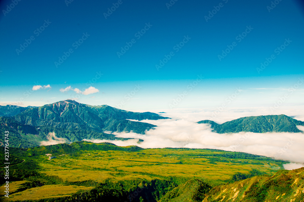 Fototapeta premium Sea of clouds taken in Tateyama, Toyama. Toyama is one of the important cities in Japan for cultures and business markets.