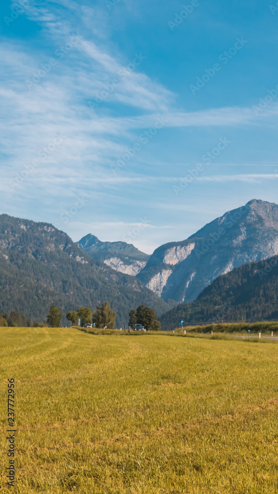 Smartphone HD Wallpaper of beautiful alpine view near Leogang - Tyrol - Austria