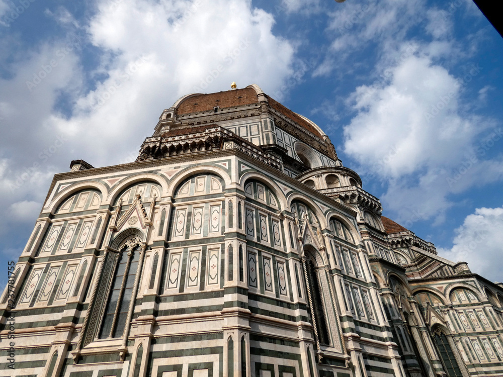 Catedral de Santa María de la Flor,en Florencia,obra de Filippo Brunelleschi. Catedral de Santa María de la Flor,en Florencia,obra de Filippo Brunelleschi.