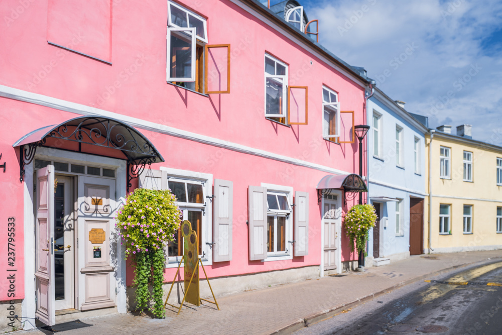 Fototapeta premium pink, blue and yellow house