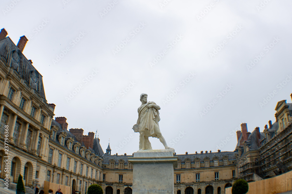 Fontainebleau Statue